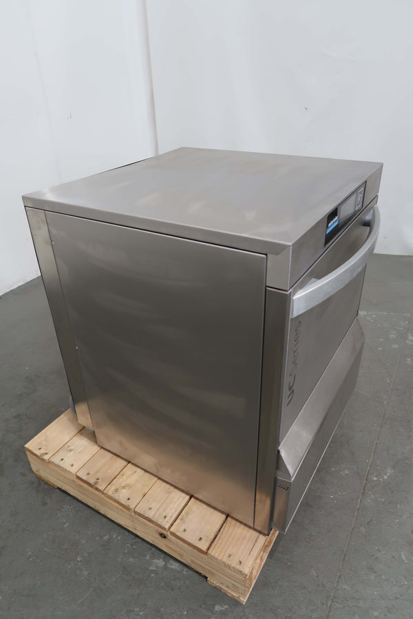 Winterhalter UC-M Glass & Dishwasher (4)
