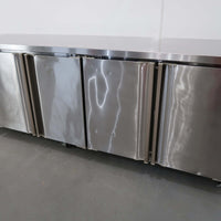 Artisan M2324 Undercounter Freezer (2)