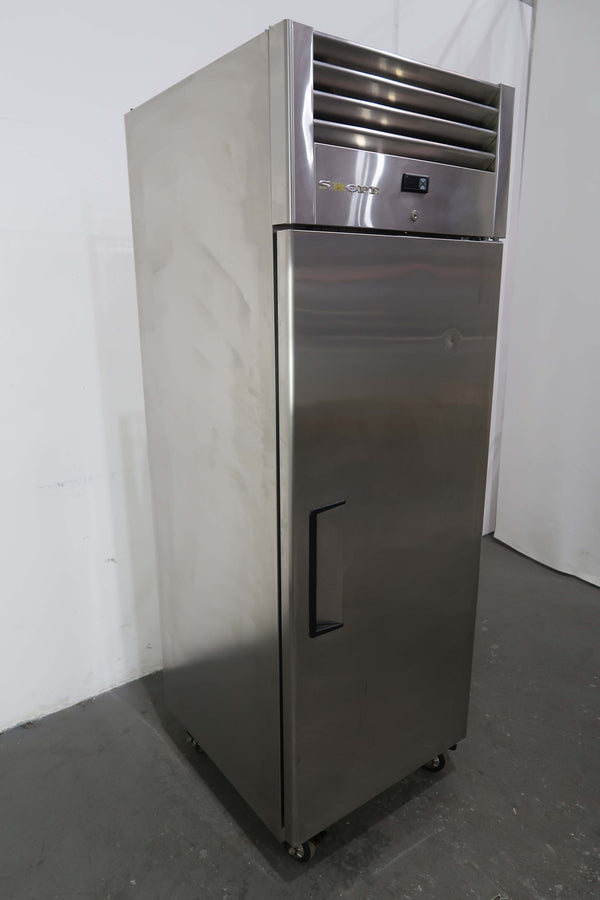 Skope RF7.UPR.1.SD Upright Fridge (4)