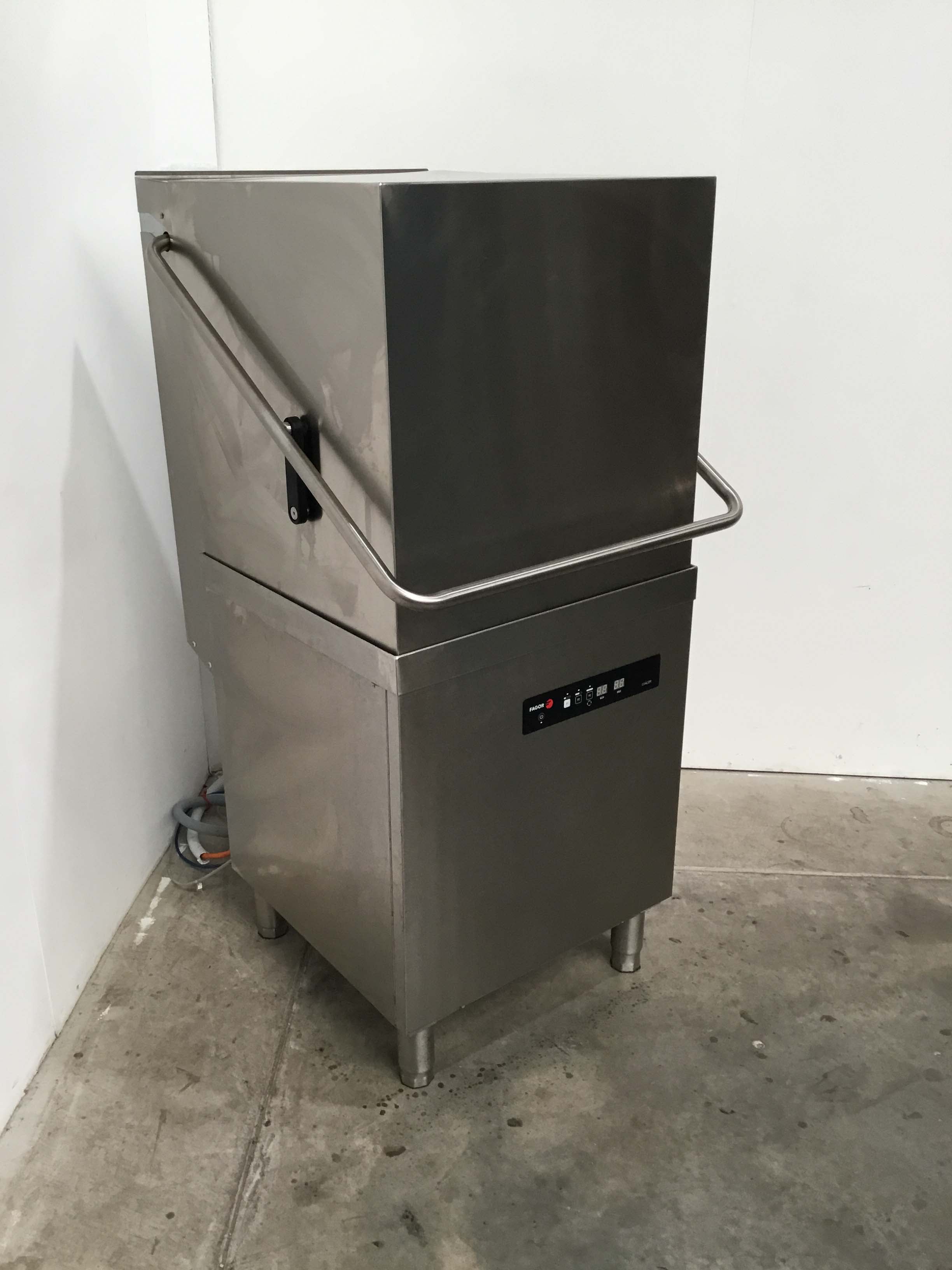 Fagor CO-142 BDD Pass Through Dishwasher (2)