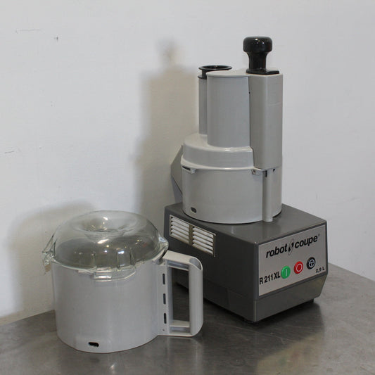 Robot Coupe  R211 XL Food Processor (2)