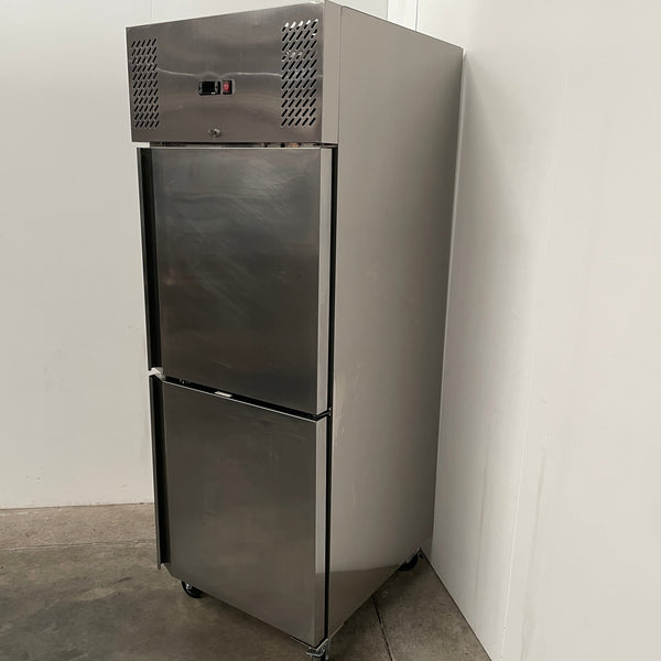 FED GN650TNM Upright Fridge (3)