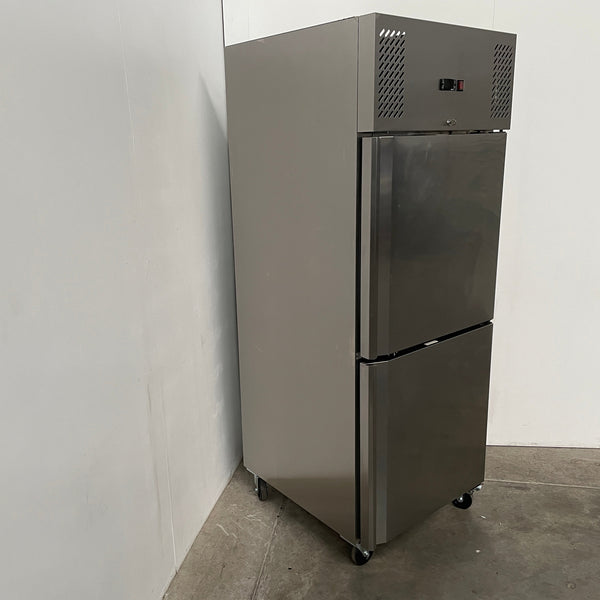 FED GN650TNM Upright Fridge (4)