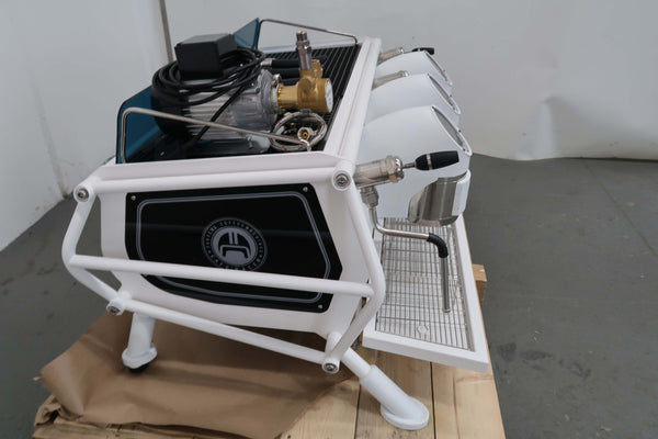 Sanremo CAFE RACER 3 Grp Coffee Machine (4)