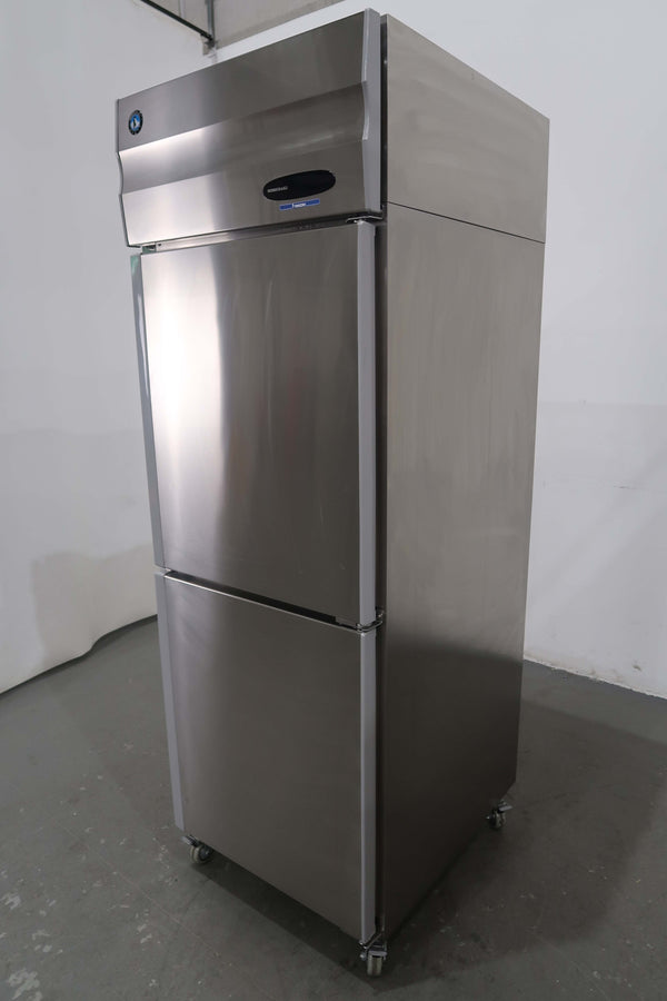 Hoshizaki HFE-77MA-AHD Upright Freezer (2)