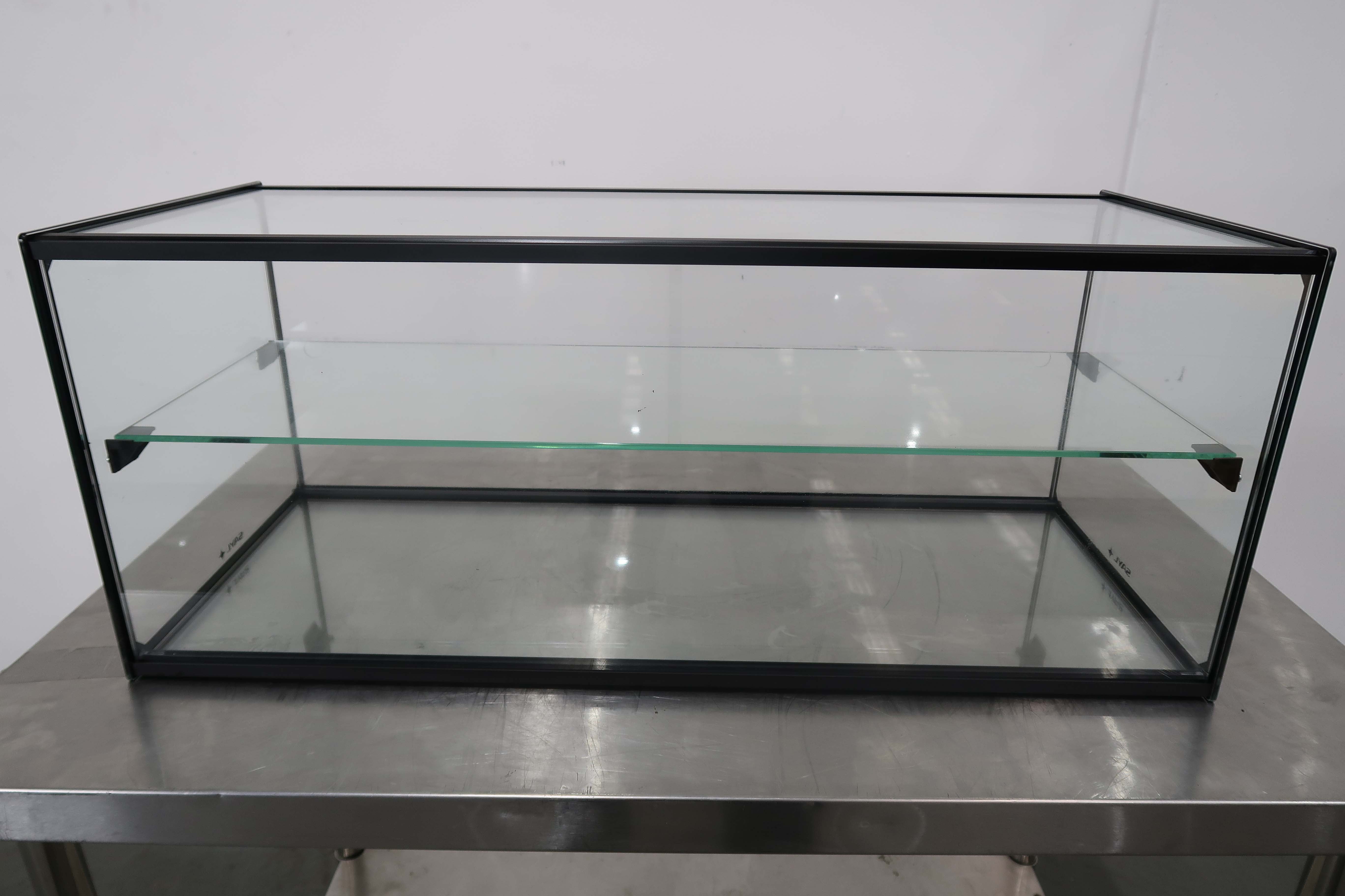 Sayl Counter Top Confectionary Showcase (3)