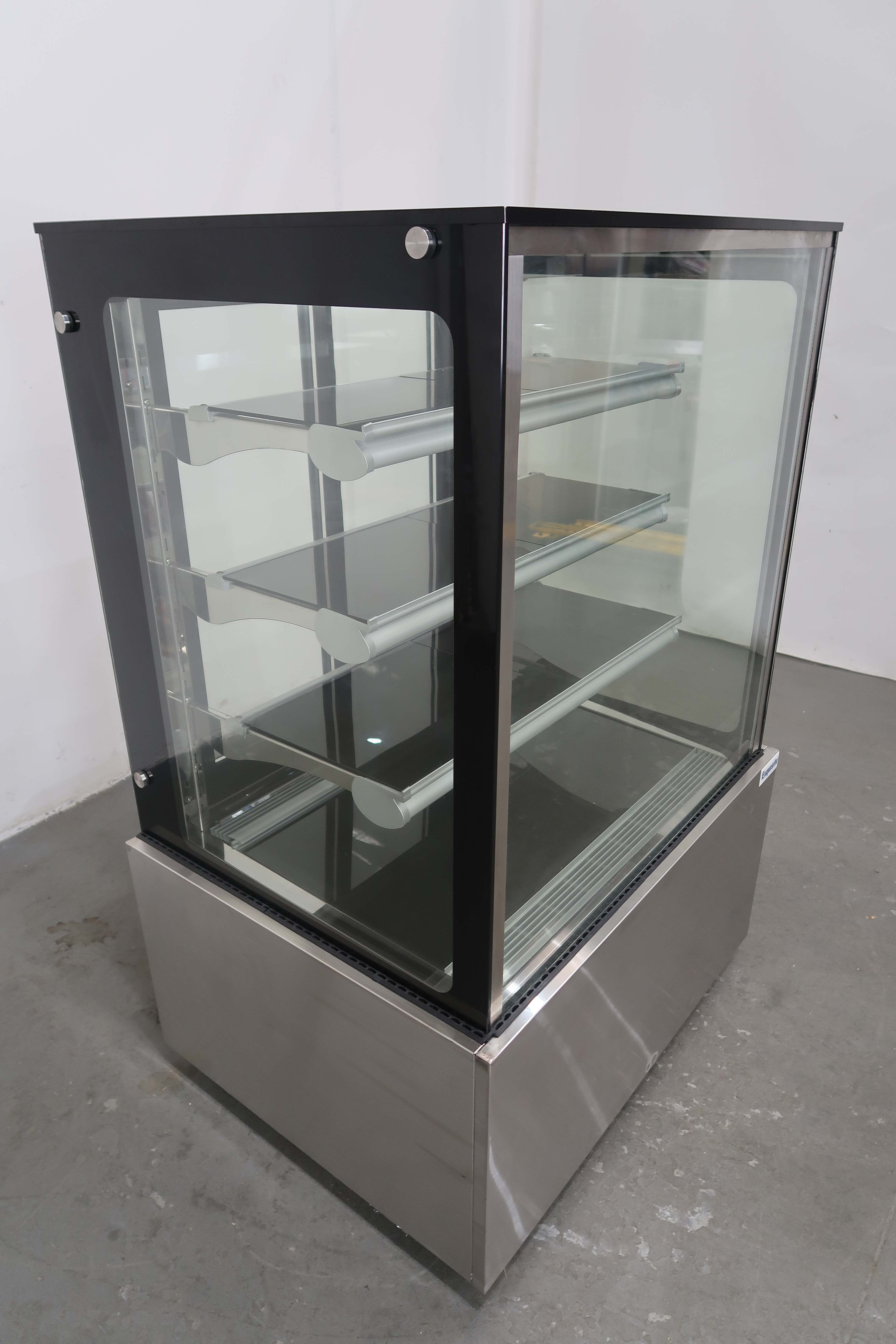 Exquisite CDC900 Refrigerated Display (4)