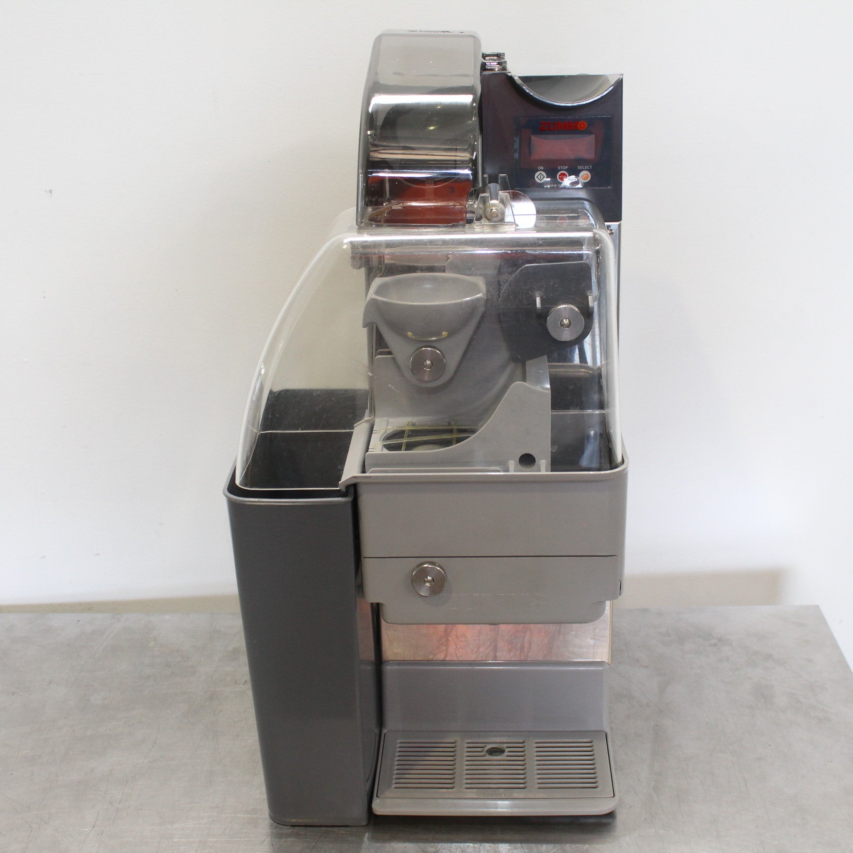 ZUMMO Z1E Juicer (3)