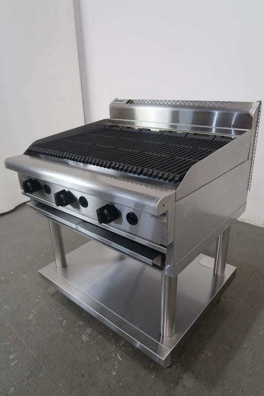 Waldorf CH8900G-LS 3 Burner Char Grill (2)