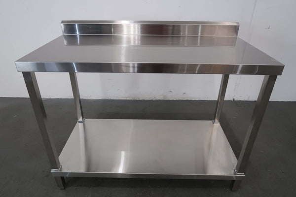 Stainless Steel Bench With Splashback (3)