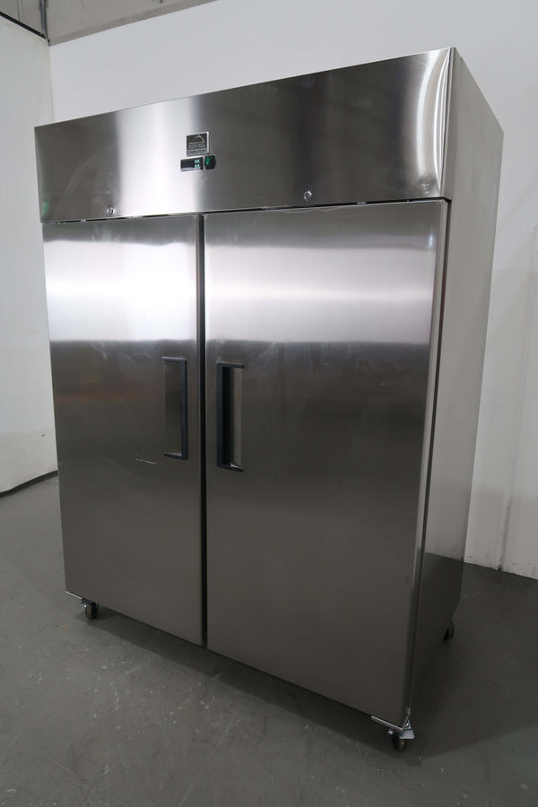 Mitchel F1170FDGN-TOP  Upright Freezer (2)