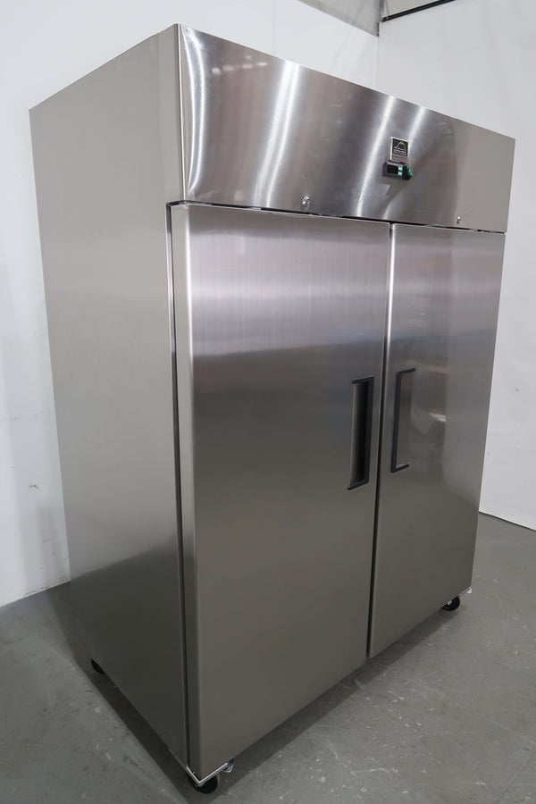 Mitchel F1170FDGN-TOP  Upright Freezer (4)