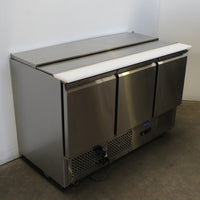 Atosa ESL3850 Sandwich Prep Bench (2)