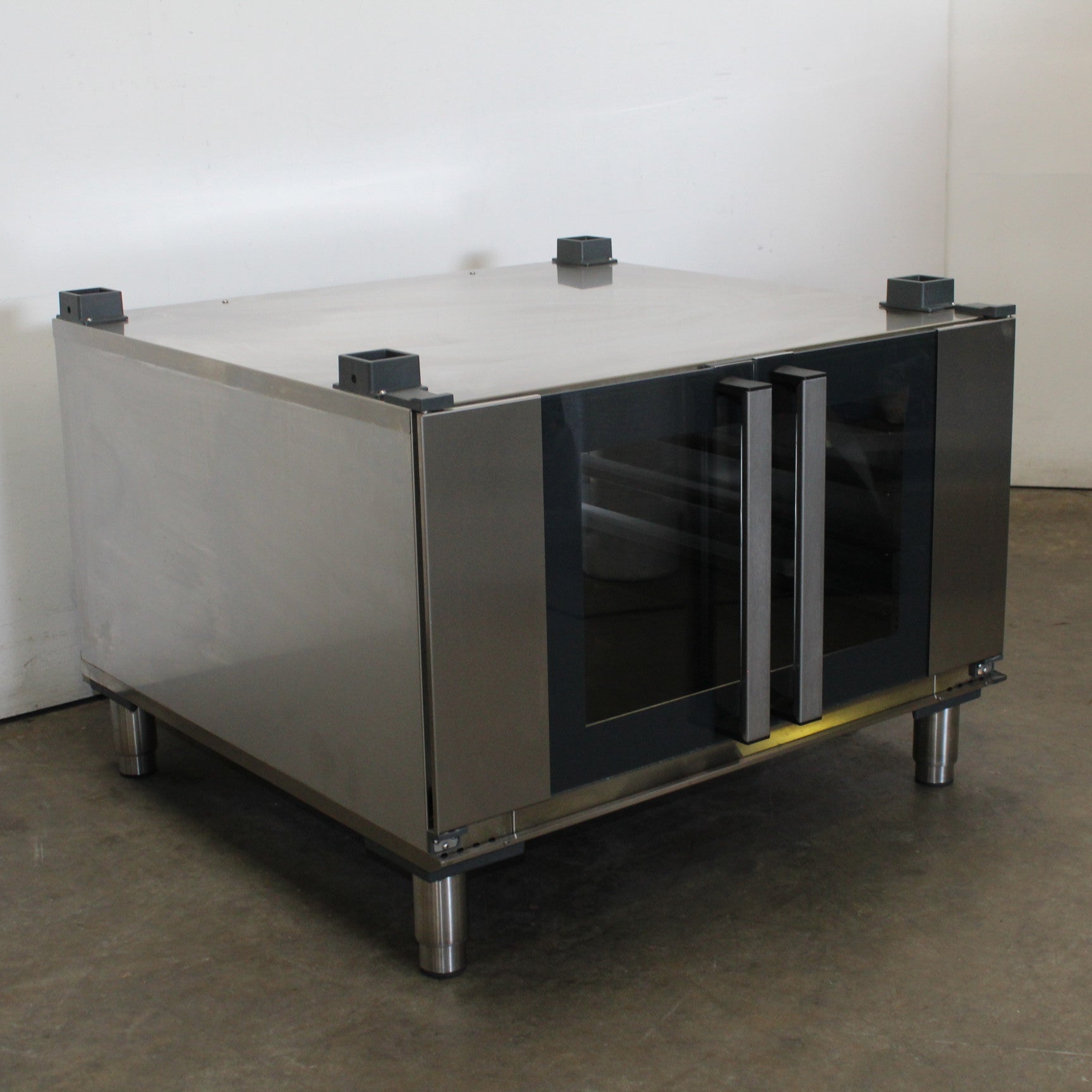 Unox XEBPC-08EU-B Bakery Proofer (2)