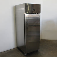 Airex AXR-URGN-1 Upright Fridge (2)