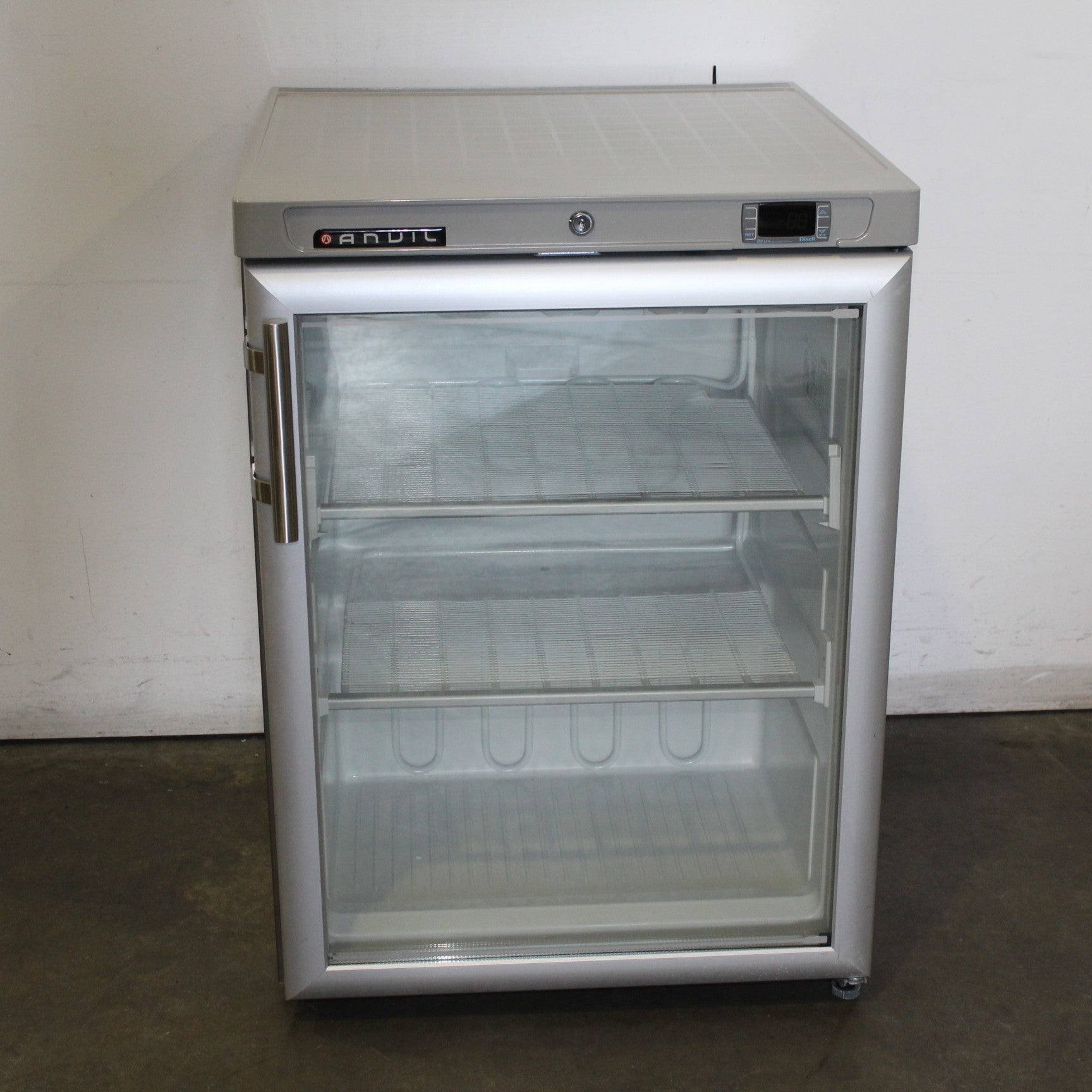 Anvil FBFG1201 Bar Freezer (3)