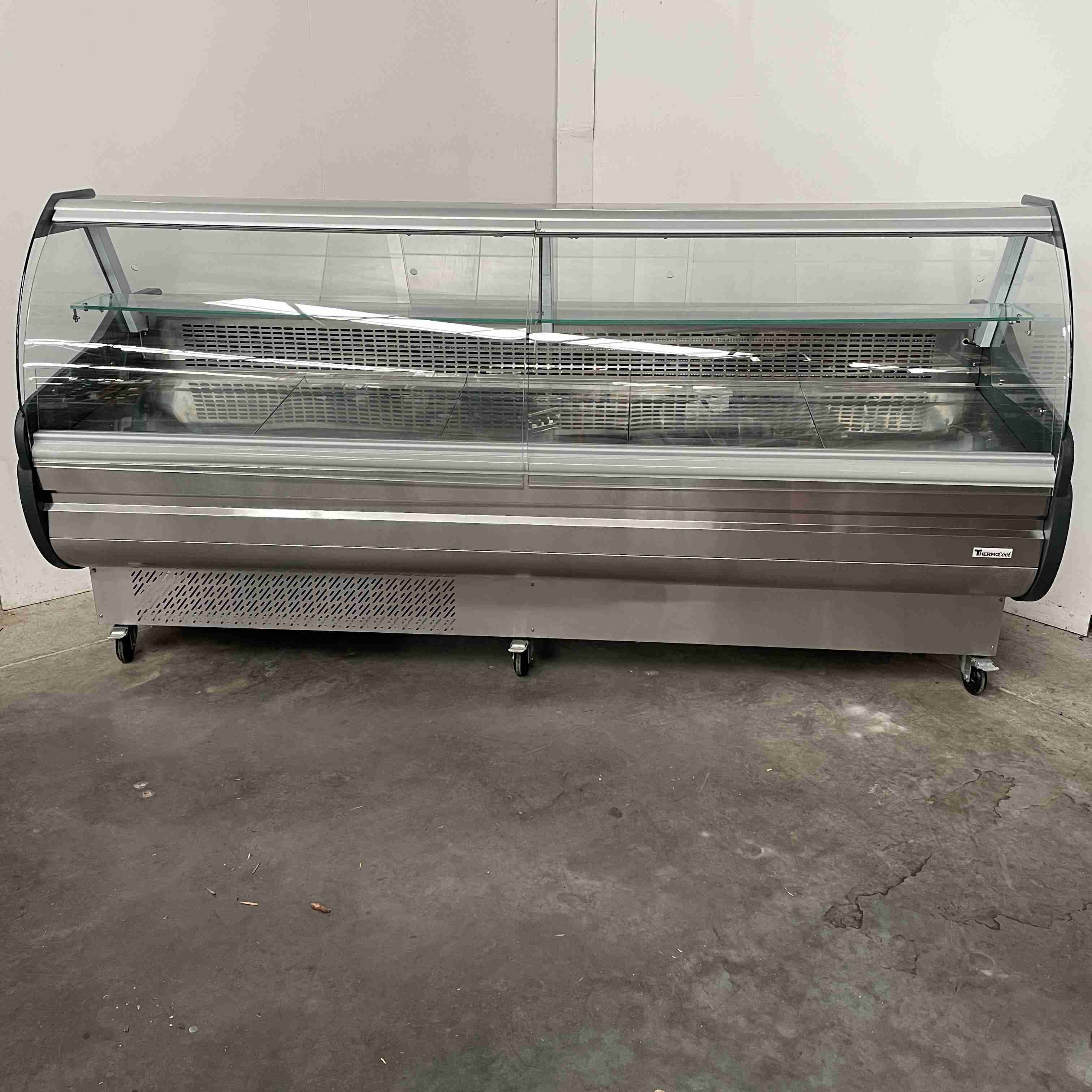 Thermocool A2. 5X Refrigerated Display (2)
