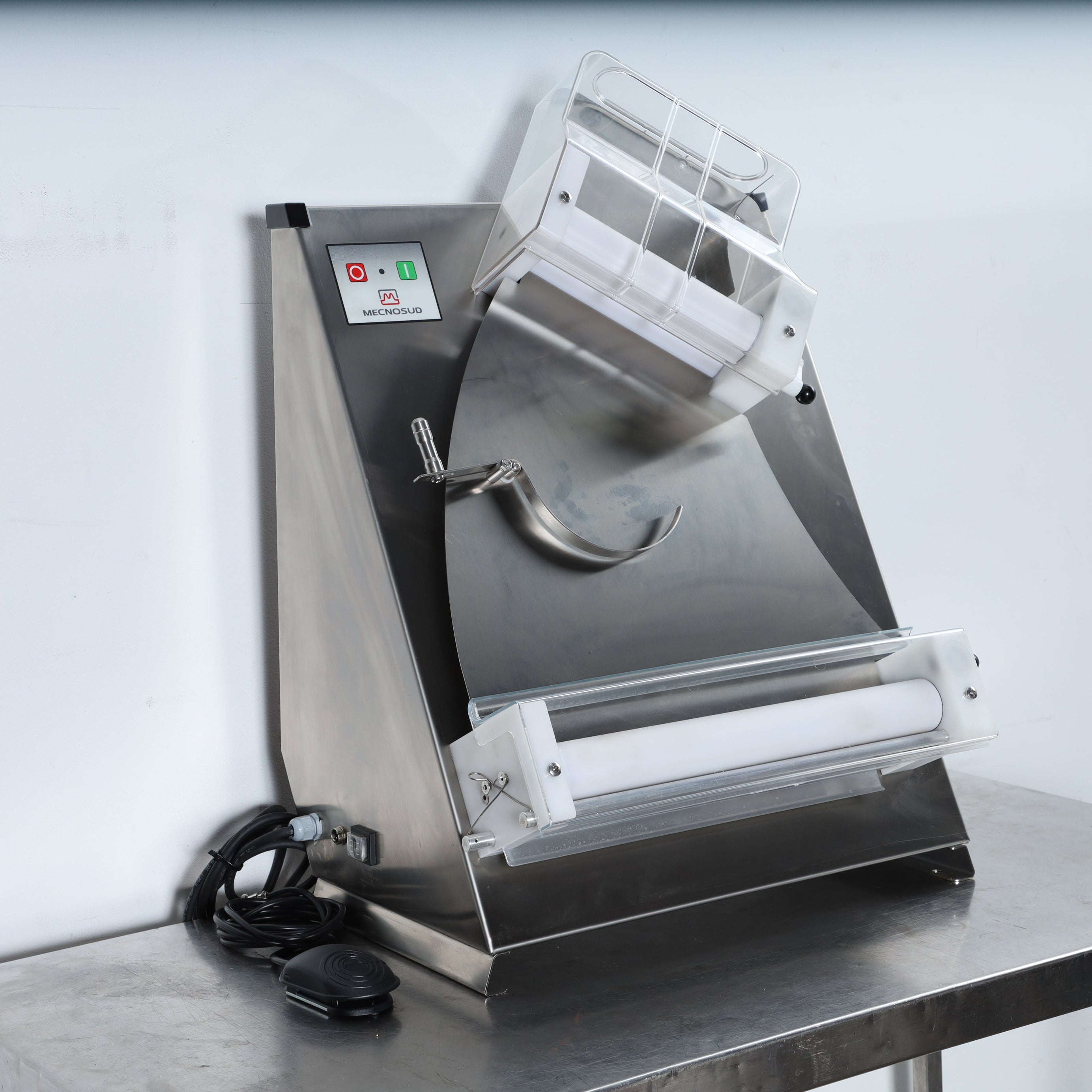 Mecnosud DL40 Countertop Dough Roller (2)