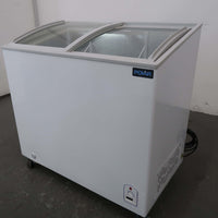 Polar CM433-A-03 Chest Freezer (2)