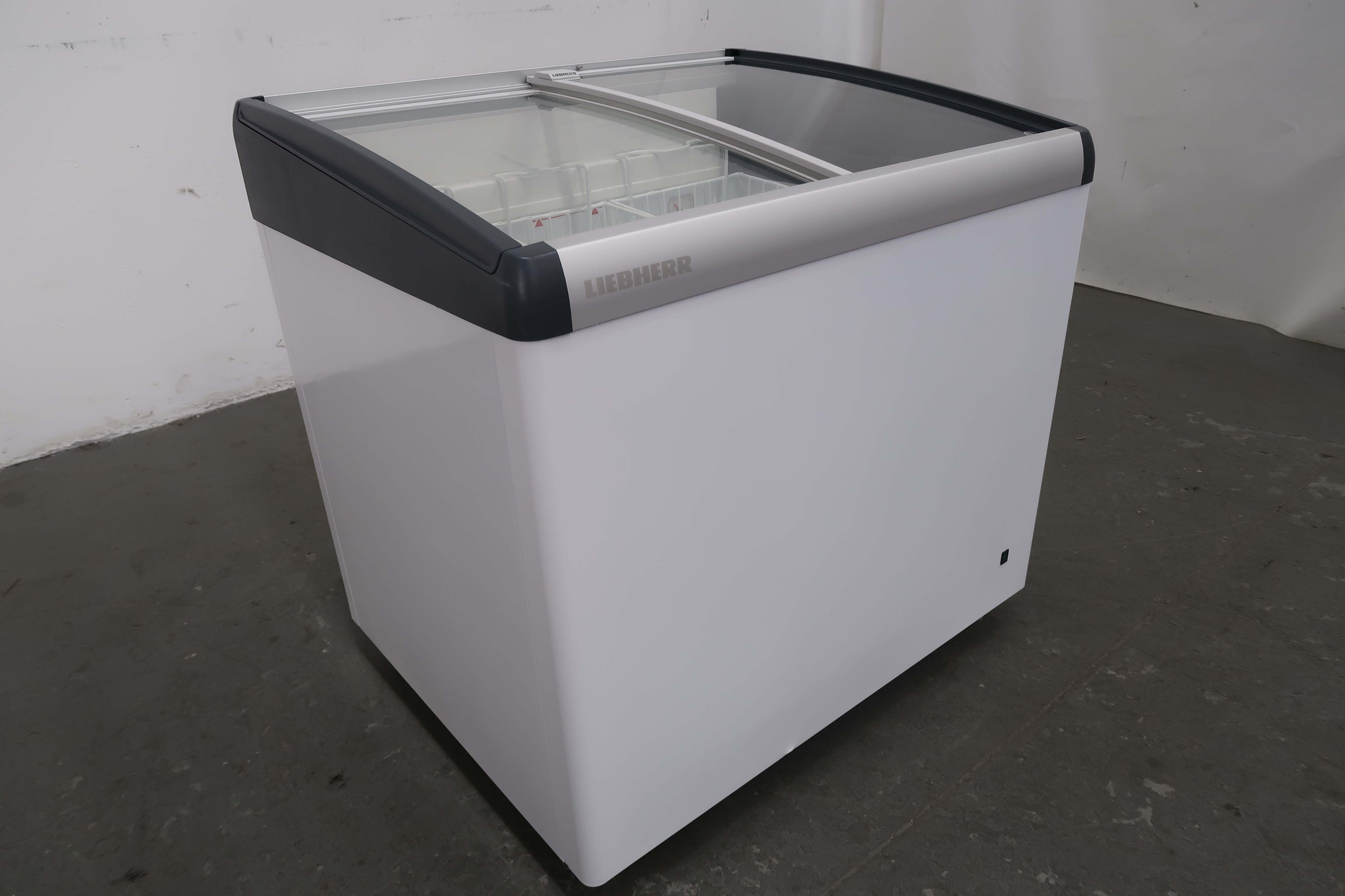 Liebherr EFI 2153 - Chest Freezer (4)