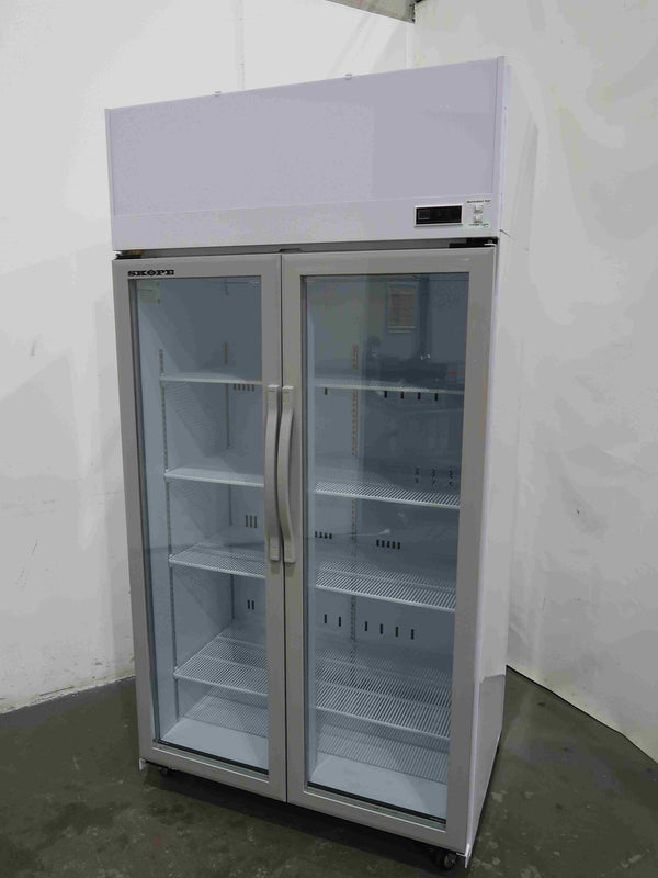 Skope TCE1000N Upright Fridge (3)