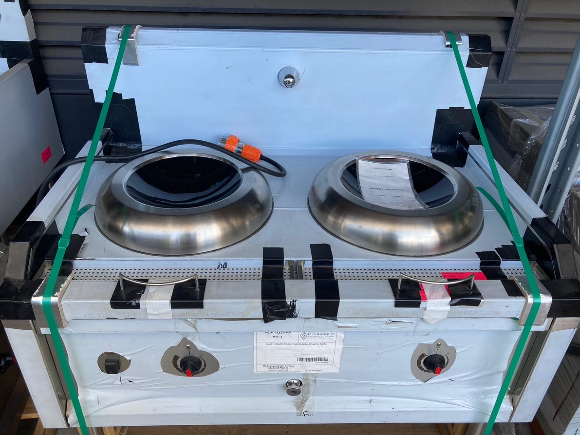 Asian Cooking Table Double E Wok